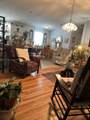 220 12 Ave - Photo 2