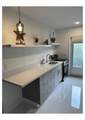 2514 Hayes St - Photo 2