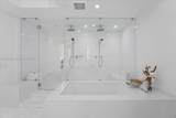18555 Collins Ave - Photo 15