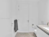 700 26th Ter - Photo 48