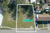 1744 10th St - Photo 4