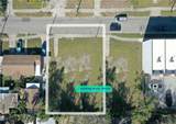 1744 10th St - Photo 8