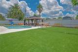317 7th Ave - Photo 4