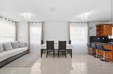 701 6th St - Photo 3