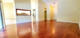 5065 Foxhall Dr N - Photo 10