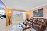 1555 44th Pl - Photo 10
