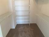 1000 Parkview Dr - Photo 11