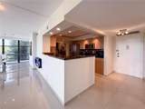 800 Parkview Dr - Photo 15