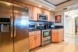 800 Parkview Dr - Photo 18