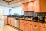 800 Parkview Dr - Photo 19