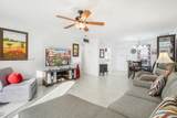 2841 Somerset Dr - Photo 10