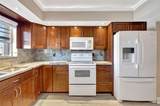 700 6th Ave - Photo 1