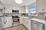1111 Riverside Dr - Photo 17