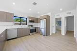 349 40 ST - Photo 2