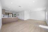 349 40 ST - Photo 8
