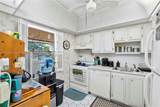 1030 Country Club Dr - Photo 4