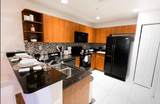 10805 89th Ter - Photo 4