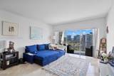 300 Bayview Dr - Photo 5