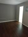 390 Windsor Q - Photo 11