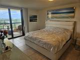 2555 Collins Ave - Photo 22