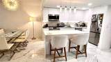 6039 Collins Ave - Photo 9