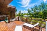 3009 Pine Tree Dr - Photo 21