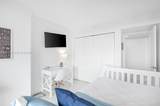 2555 Collins Ave - Photo 13