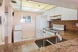 2555 Collins Ave - Photo 20