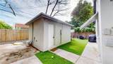 52 47th Ter - Photo 2