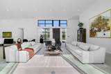 6830 104th St - Photo 3