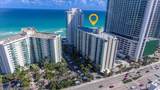 4001 Ocean Dr - Photo 2