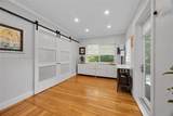 1249 Venetia Ave - Photo 11