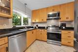 1249 Venetia Ave - Photo 16