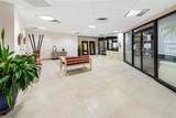 2555 Collins Ave - Photo 46