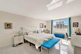 1833 Ocean Dr - Photo 32