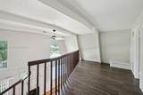 126 Barcelona Dr - Photo 17