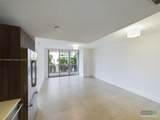 488 18th St - Photo 3