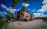 610 Tennis Club Dr - Photo 2