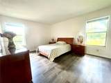 8400 Lagos De Campo Blvd - Photo 4