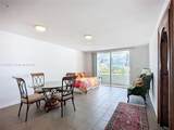 465 Ocean Dr - Photo 4