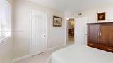 2800 Sunrise Lakes Dr - Photo 27