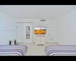 4001 Ocean Dr - Photo 4