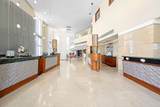 18683 Collins Ave - Photo 16