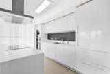 300 Sunny isles - Photo 6
