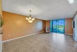 901 Colony Point Cir - Photo 13