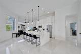 2757 Oakbrook Ln - Photo 6