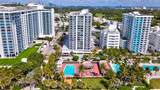 2401 Collins Ave - Photo 47