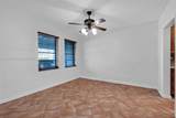 1024 Tyler St - Photo 4
