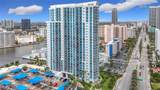 1945 Ocean Dr - Photo 9