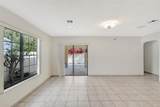 713 Highland Dr - Photo 6